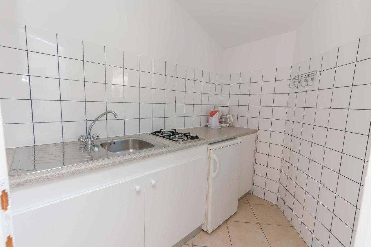 Apartmani Neno Lokva Rogoznica Bagian luar foto
