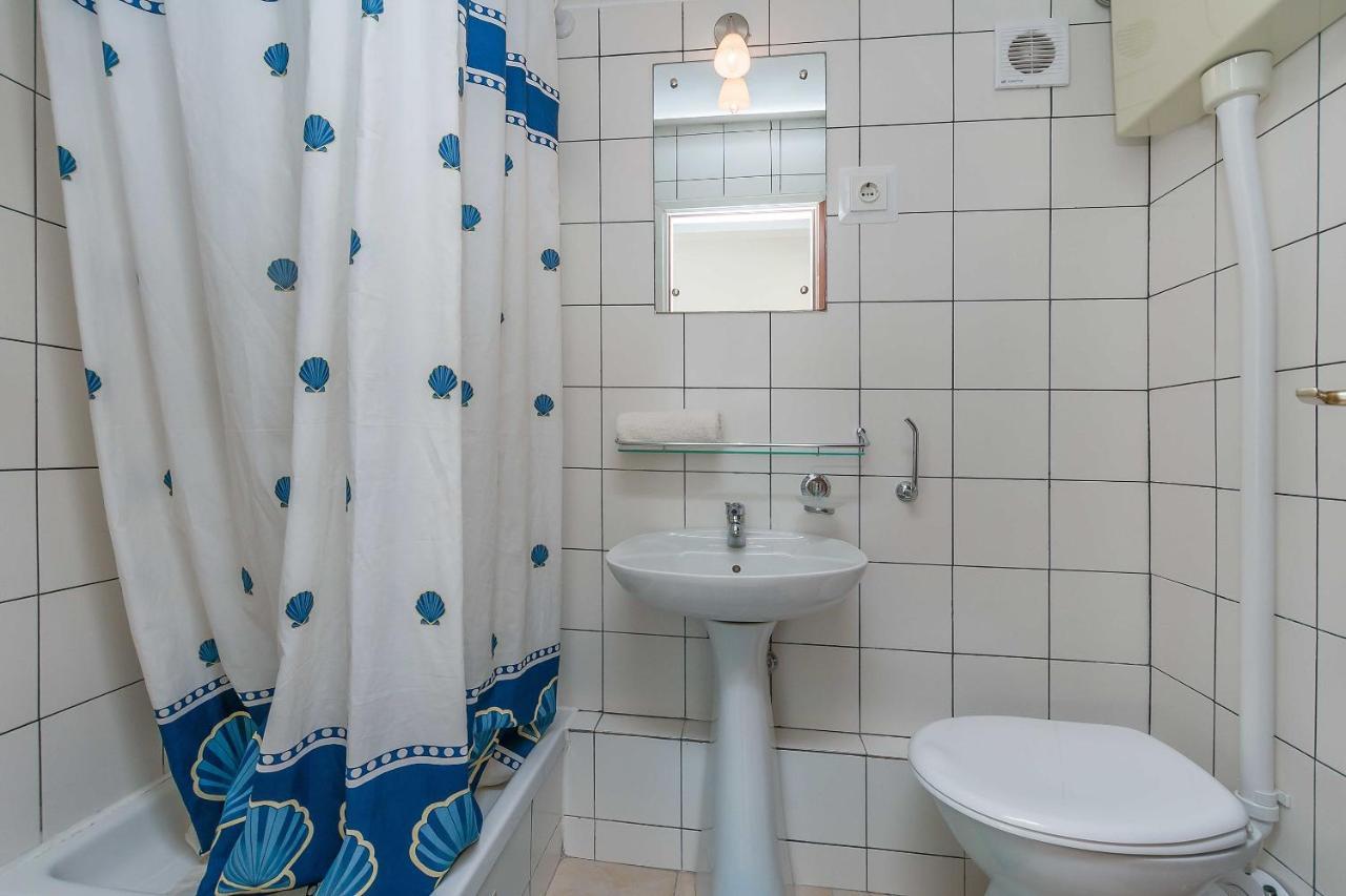 Apartmani Neno Lokva Rogoznica Bagian luar foto