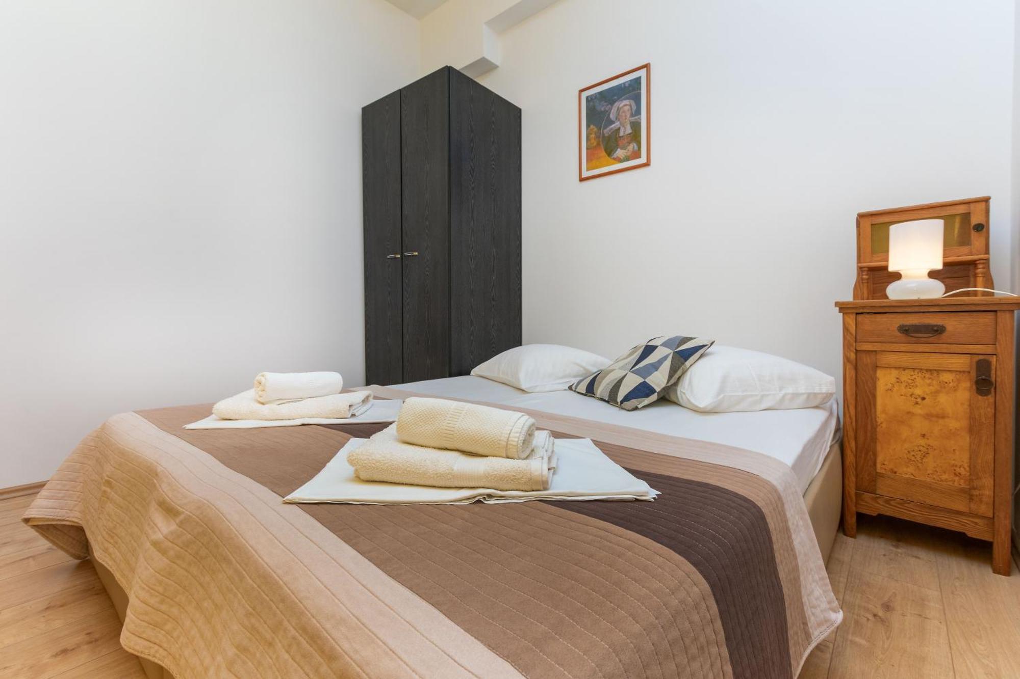 Apartmani Neno Lokva Rogoznica Bagian luar foto