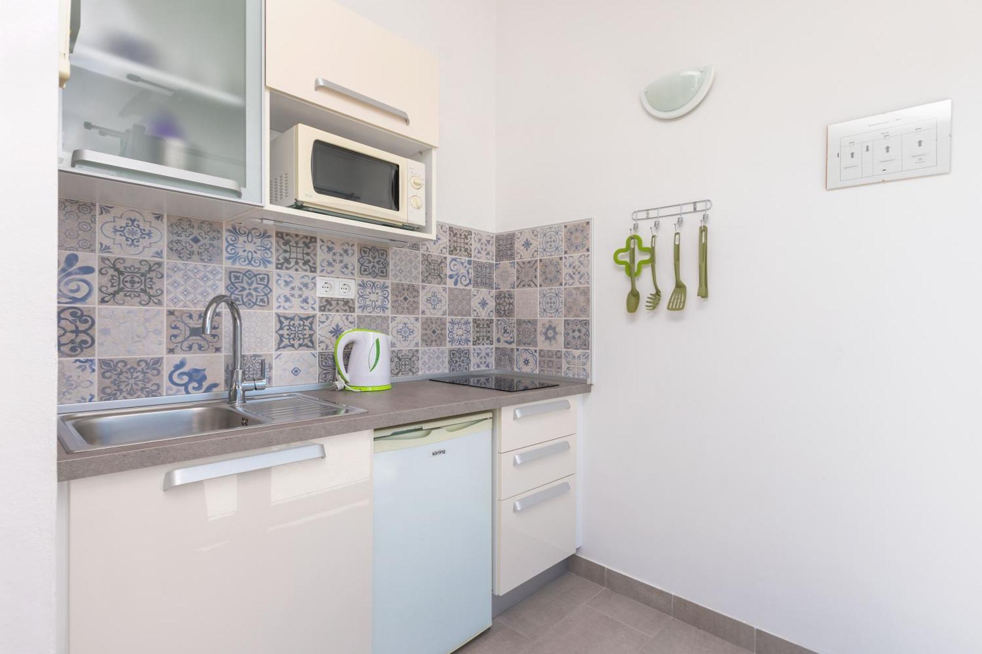 Apartmani Neno Lokva Rogoznica Bagian luar foto