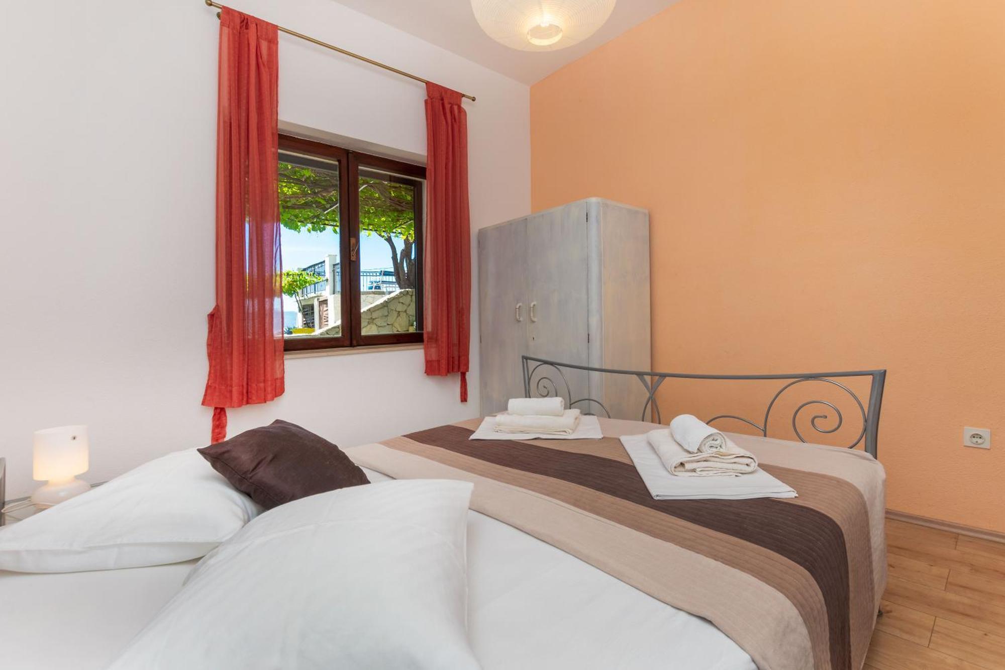 Apartmani Neno Lokva Rogoznica Bagian luar foto