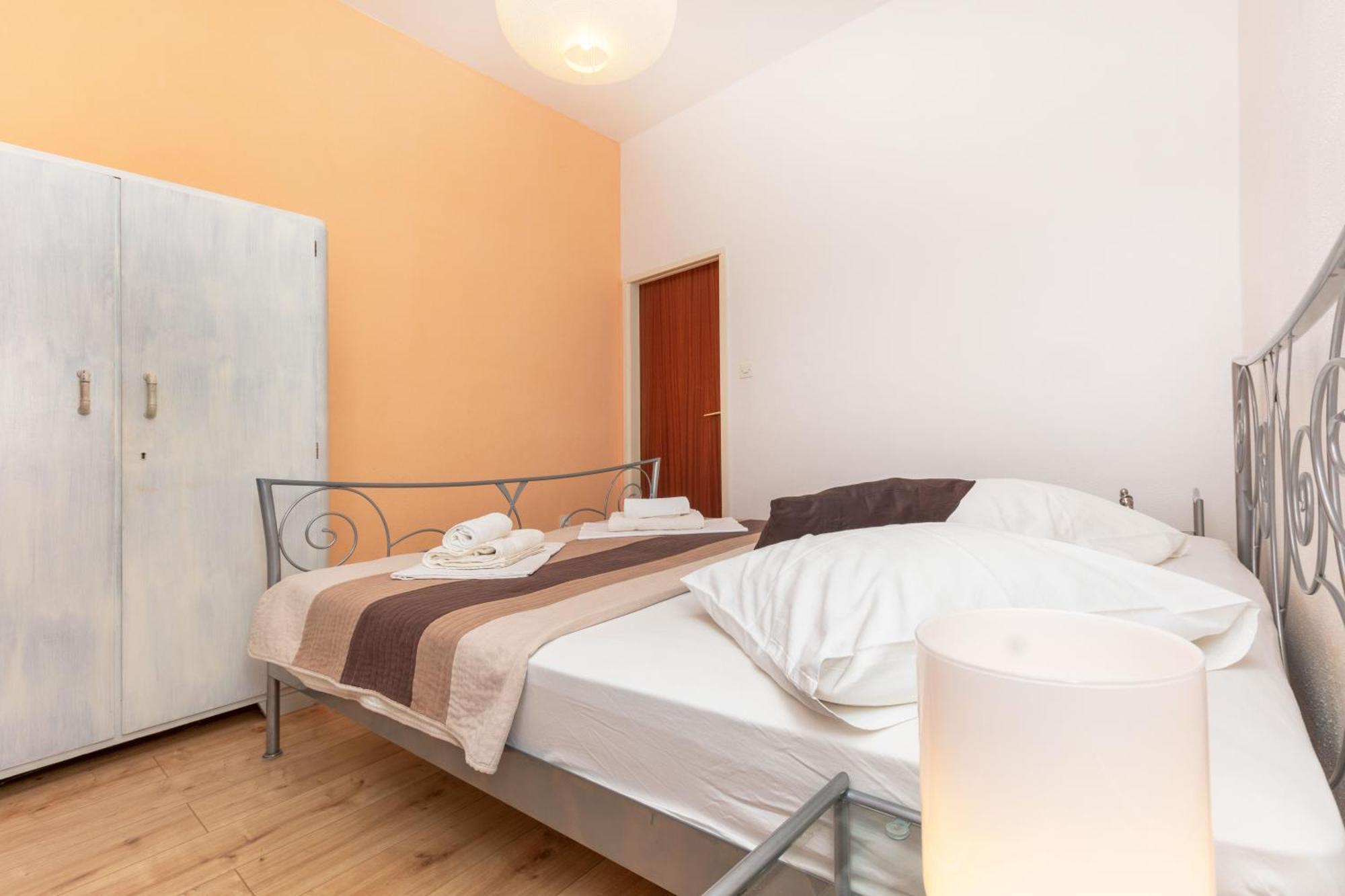 Apartmani Neno Lokva Rogoznica Bagian luar foto